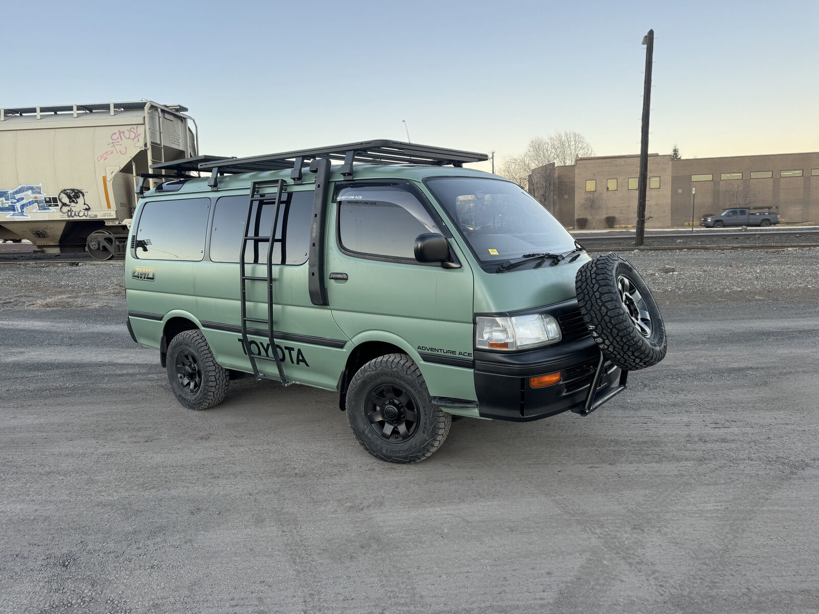 1995 Toyota Adventure Ace 112 photo 15