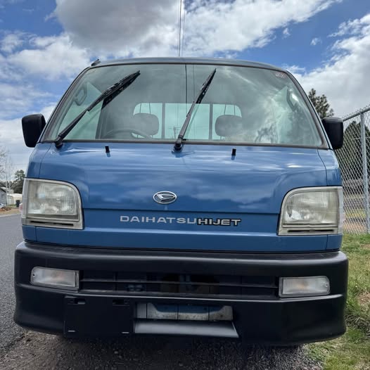 Blue kei truck photo 4