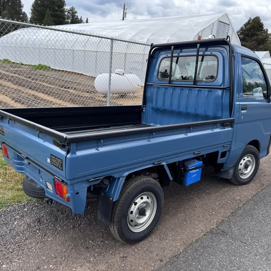 Blue kei truck photo 7