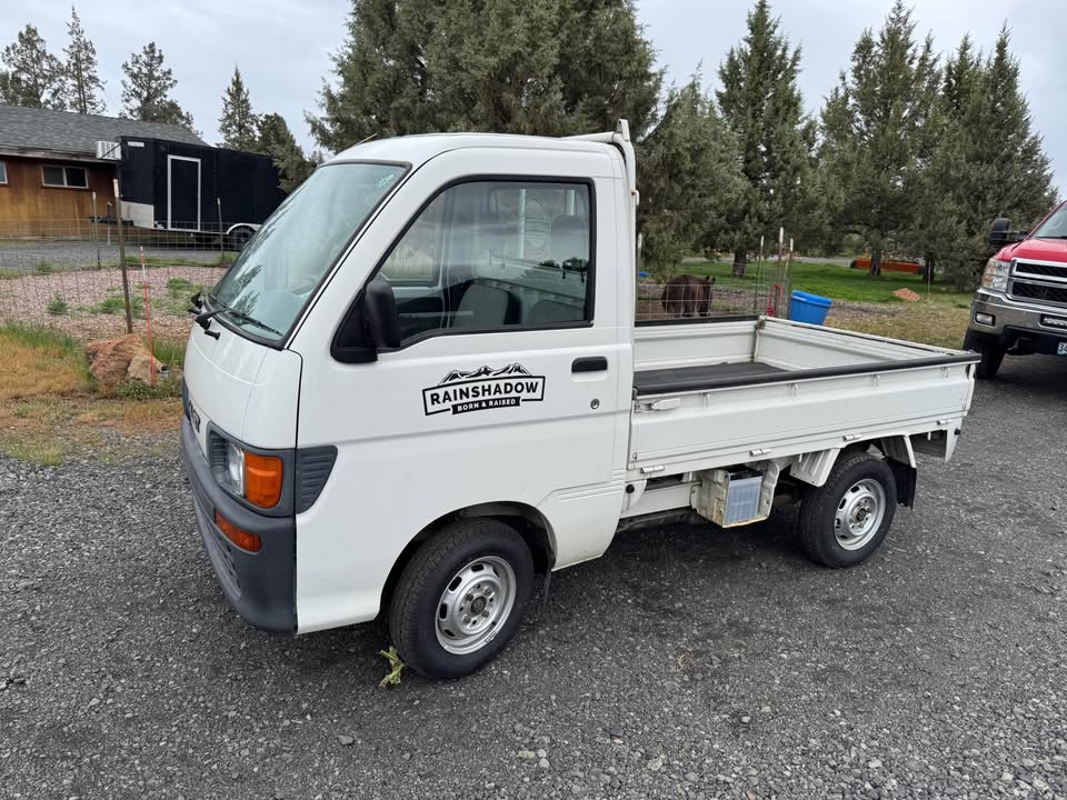 Hijet kei truck photo 4